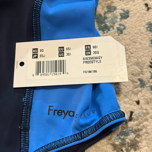 New Freya Freestyle Underwire One Piece Swimsuit 30 I - Picture 6 of 16